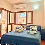 Διαμέρισμα 6 Pax - Pool, Parking & Wifi - By Coral *