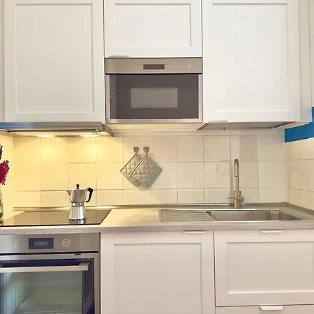 6 Pax - Pool, Parking & Wifi - By Coral * Porto Cervo