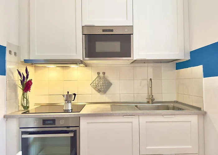 6 Pax - Pool, Parking & Wifi - By Coral * Porto Cervo