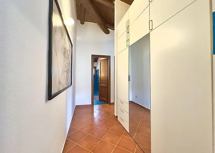 6 Pax - Pool, Parking & Wifi - By Coral *