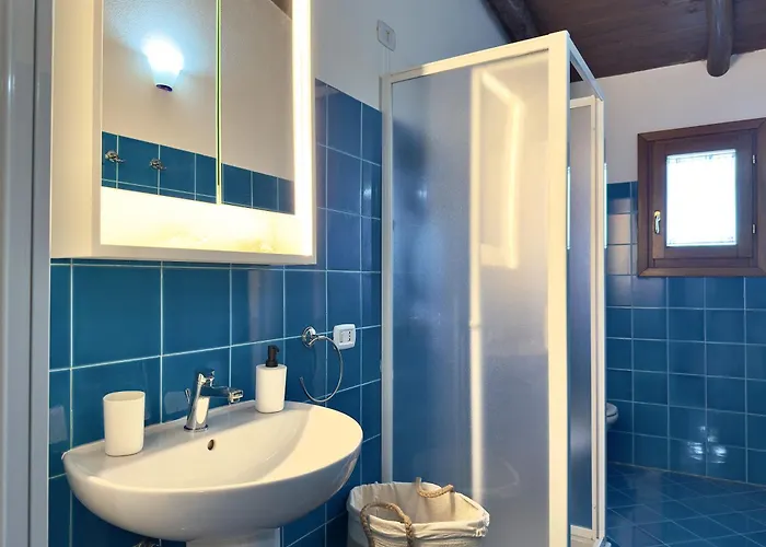 6 Pax - Pool, Parking & Wifi - By Coral