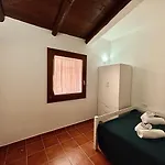 6 Pax - Pool, Parking & Wifi - By Coral Apartament Porto Cervo