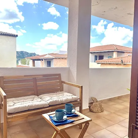 Appartamento 6 Pax - Pool, Parking & Wifi - By Coral *