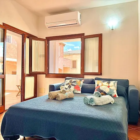 Apartment 6 Pax - Pool, Parking & Wifi - By Coral *