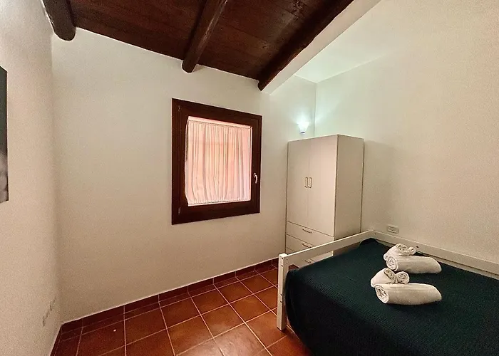 6 Pax - Pool, Parking & Wifi - By Coral Apartment Porto Cervo