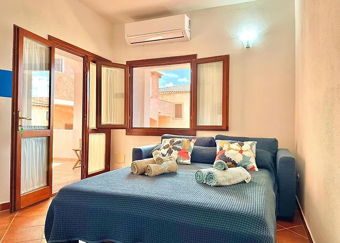 Apartment 6 Pax - Pool, Parking & Wifi - By Coral *